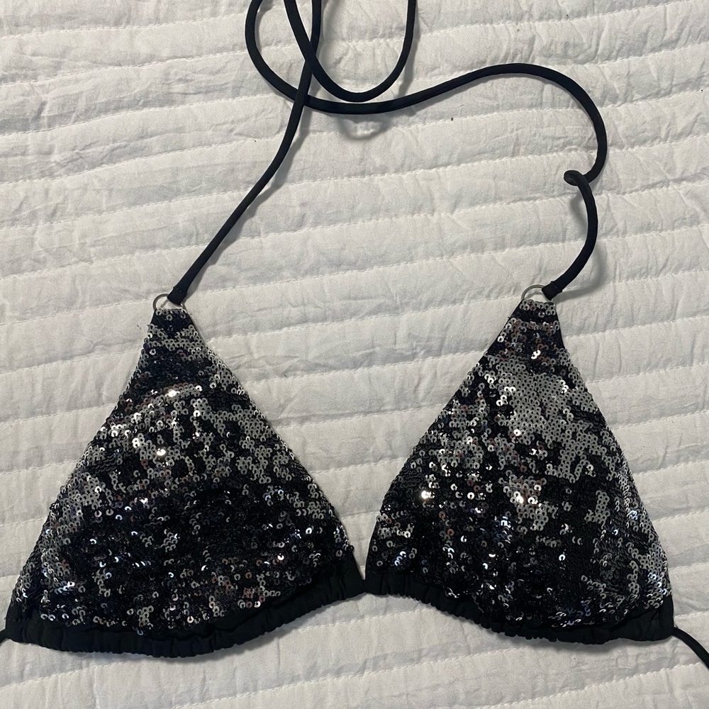 Victoria secret bathing suit top
